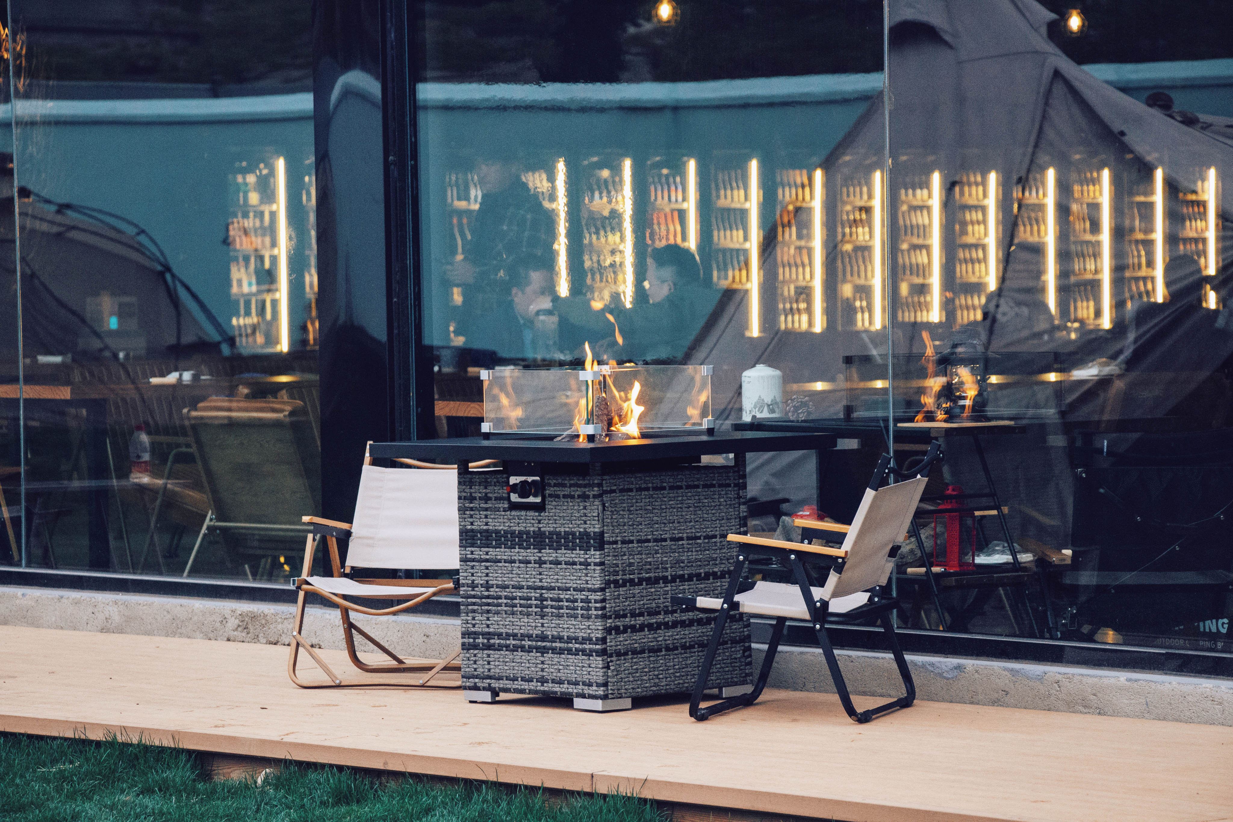 ~!phoenix_varIMG10!~