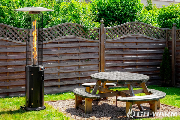 Calentador de patio con tubo de vidrio